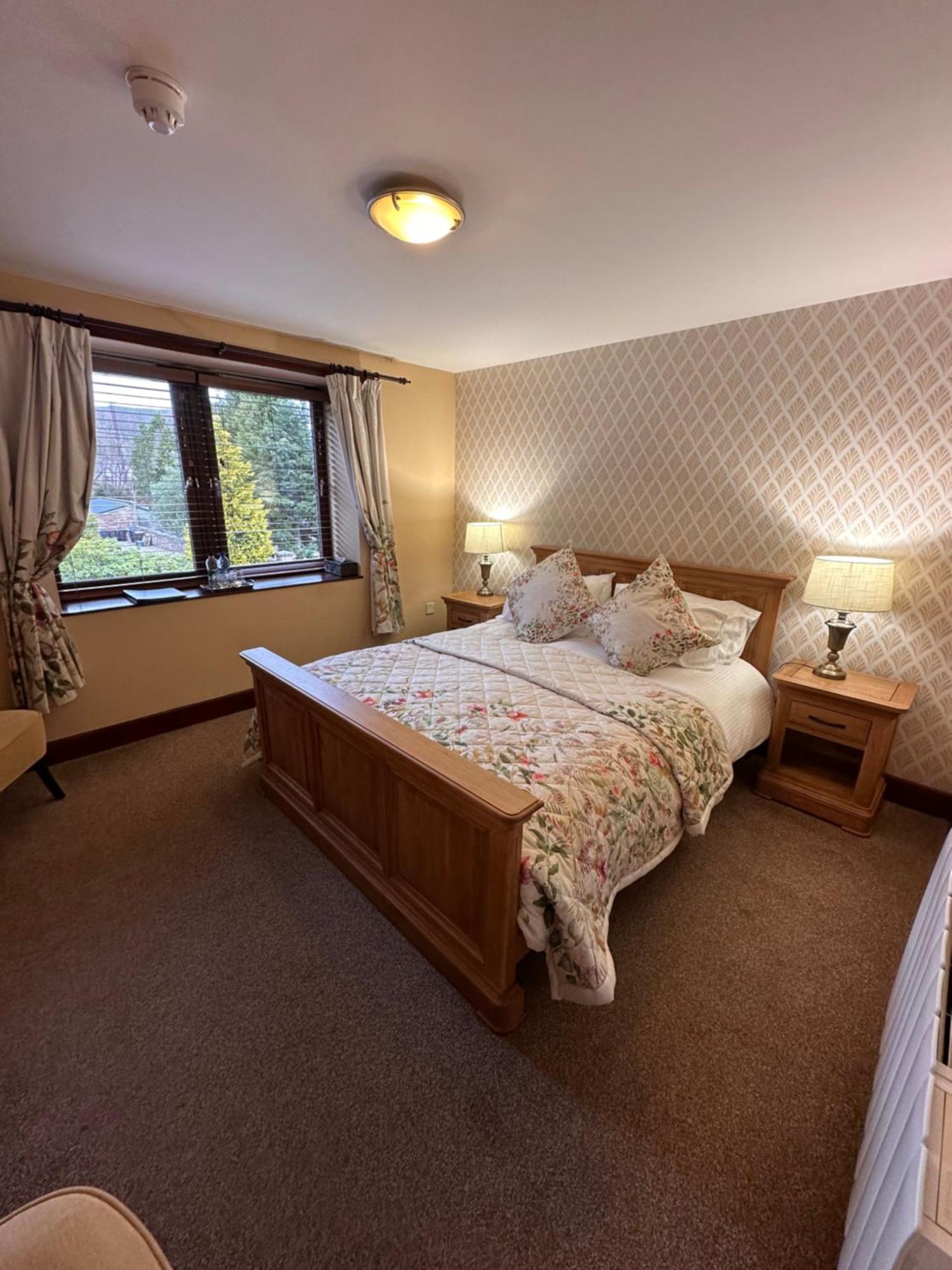 The Auld Kirk Bed & Breakfast Ballater Luaran gambar